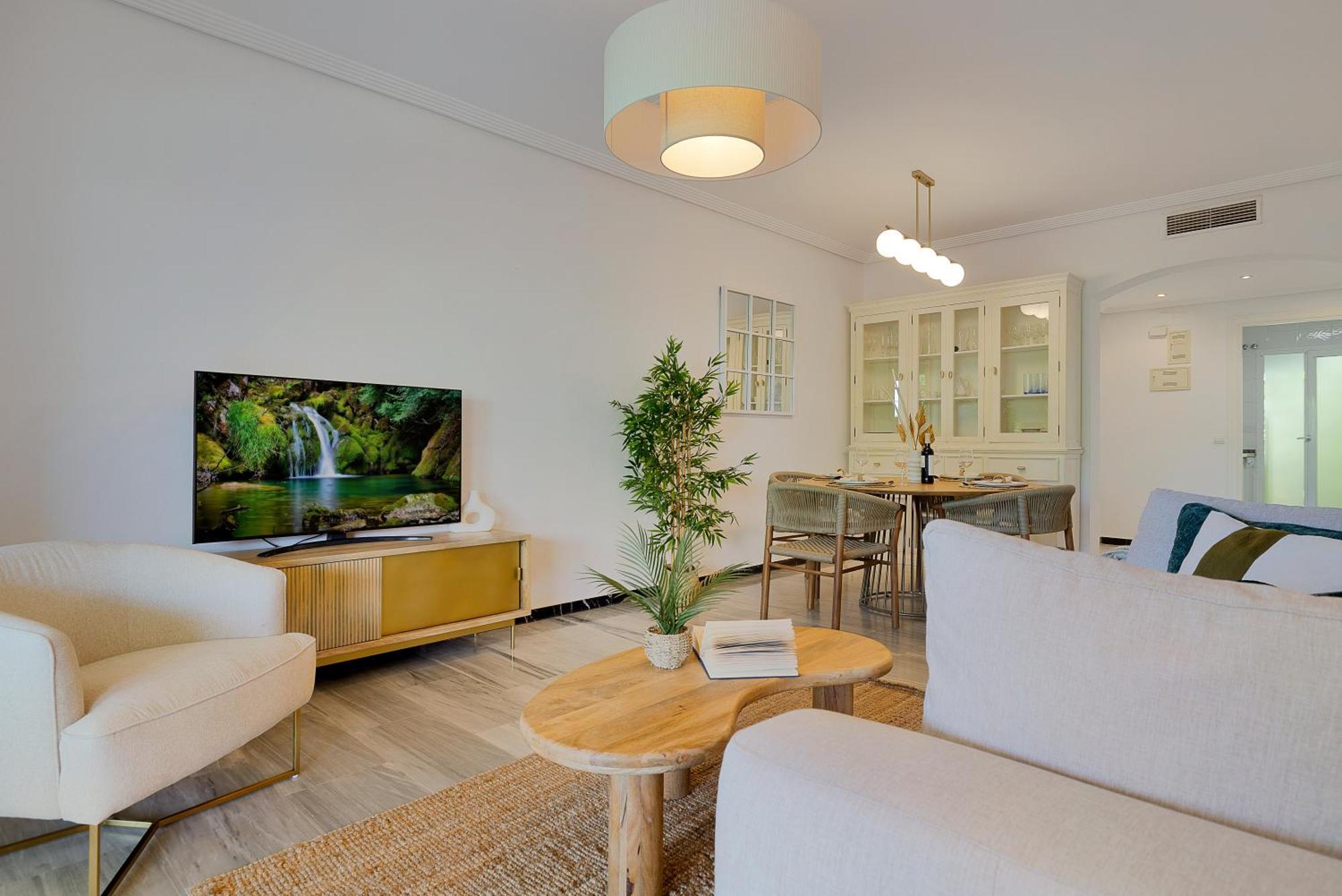 2 Bedroom Apartment In Medina Garden - Puerto Banus マルベーリャ エクステリア 写真