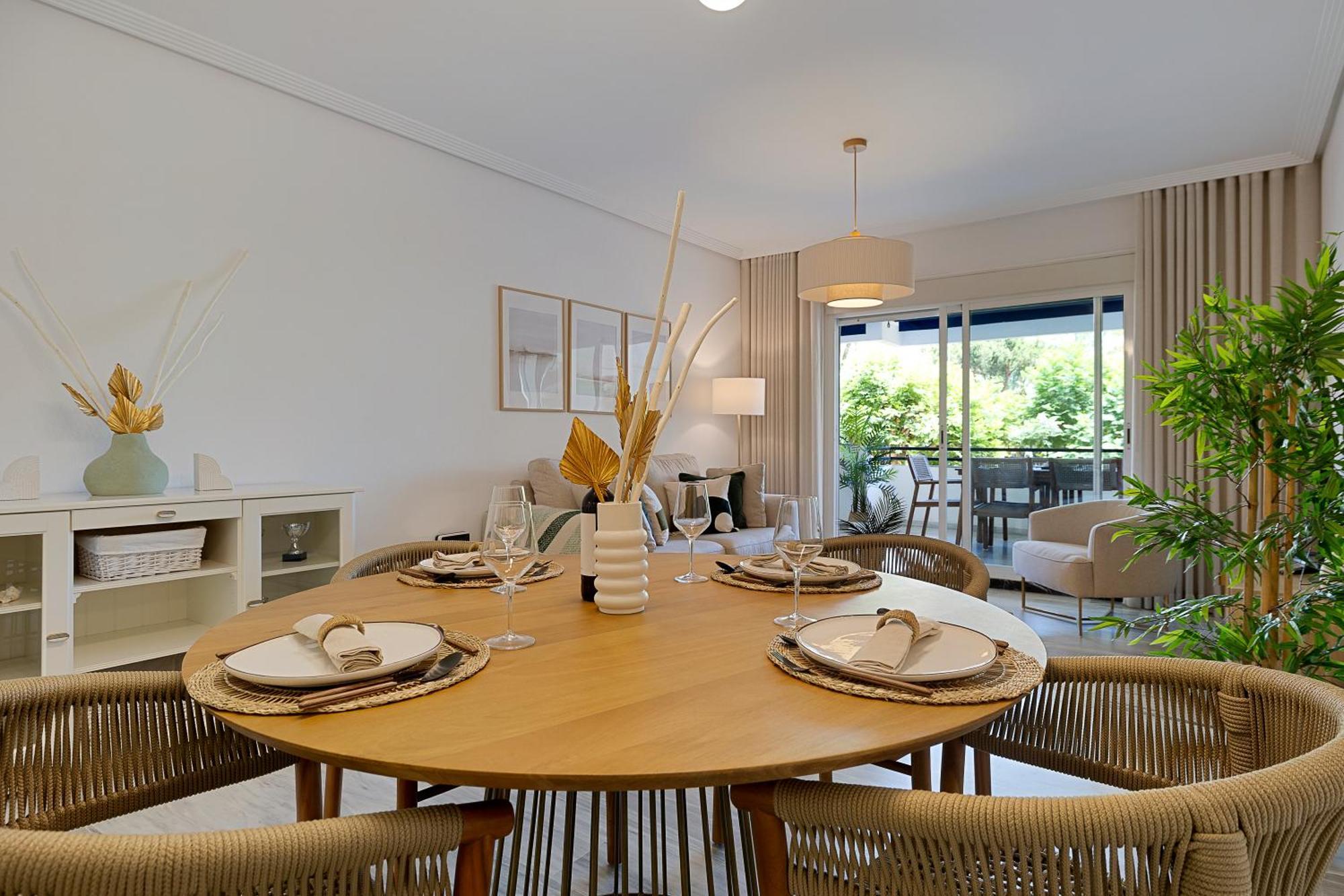 2 Bedroom Apartment In Medina Garden - Puerto Banus マルベーリャ エクステリア 写真
