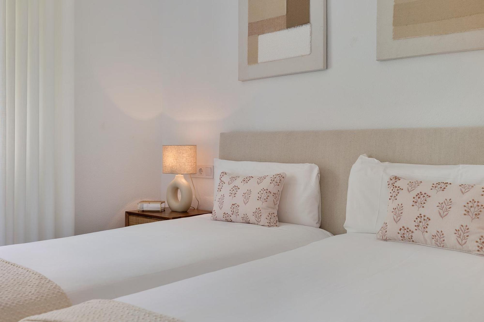 2 Bedroom Apartment In Medina Garden - Puerto Banus マルベーリャ エクステリア 写真
