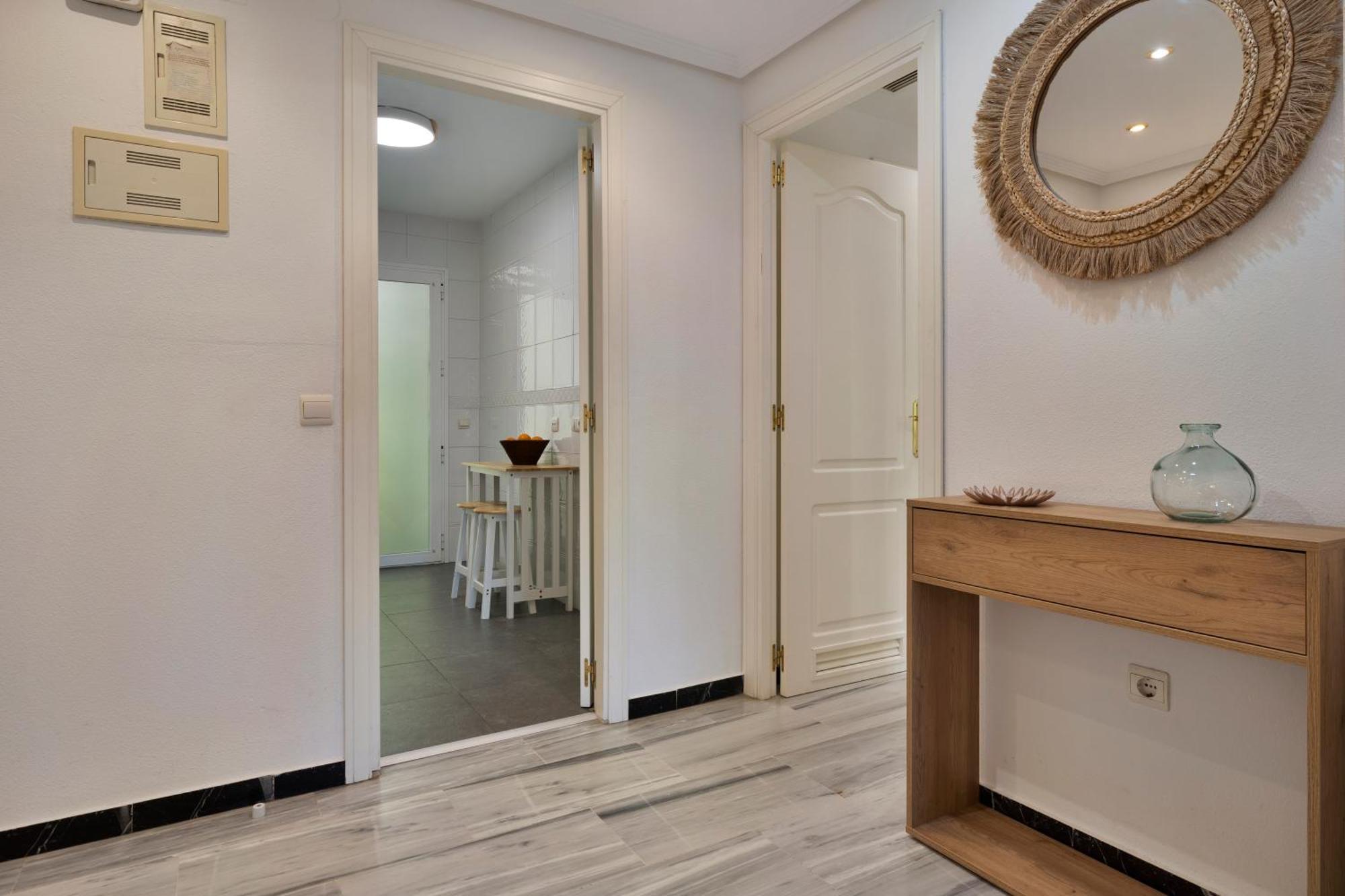 2 Bedroom Apartment In Medina Garden - Puerto Banus マルベーリャ エクステリア 写真